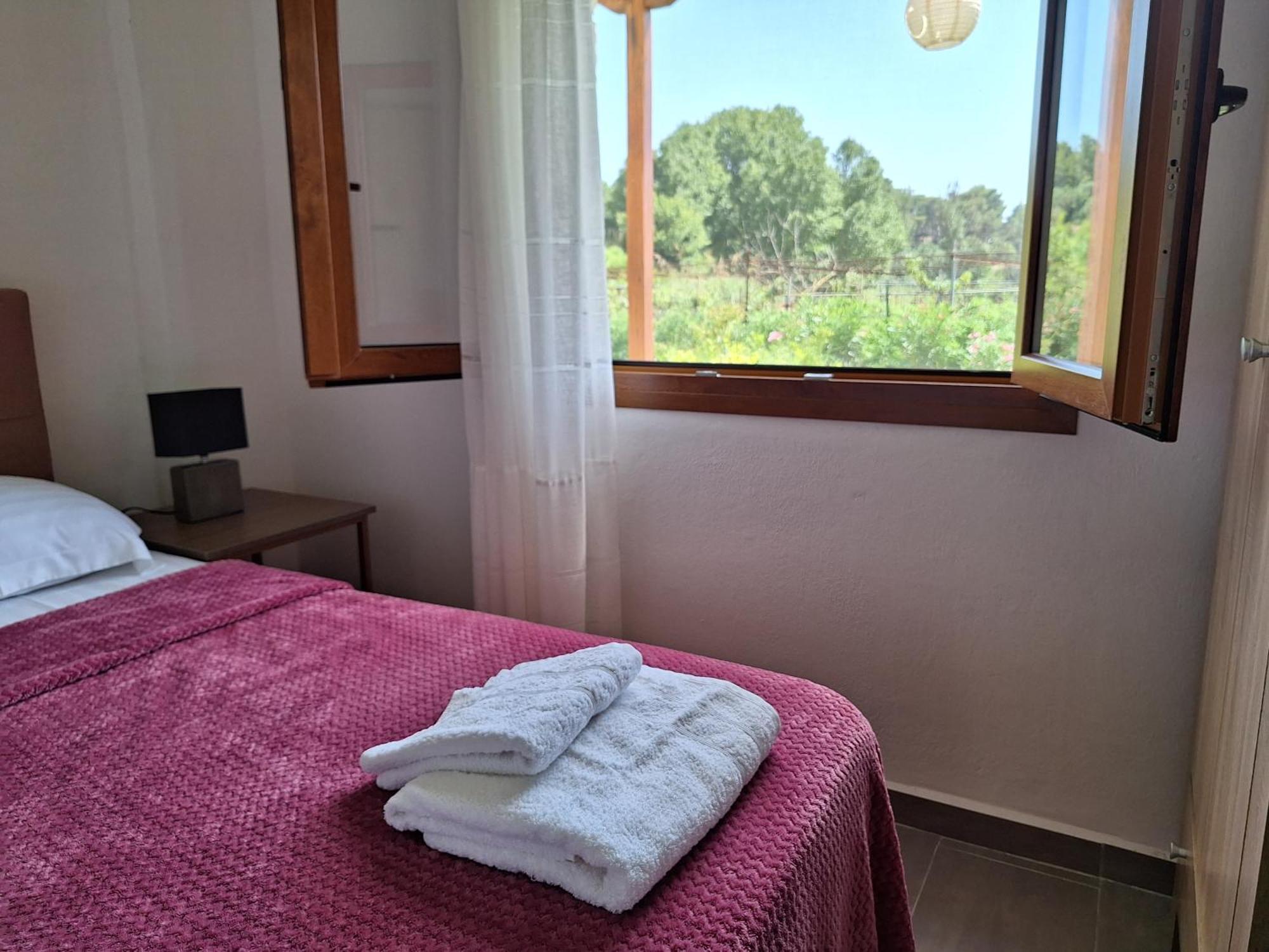 Apartmán To Petrino Spiti Posidi Exteriér fotografie